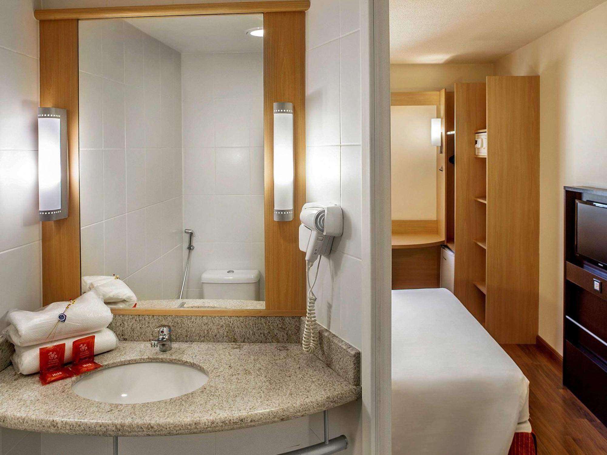 Hotel Ibis Belo Horizonte Liberdade Zewnętrze zdjęcie